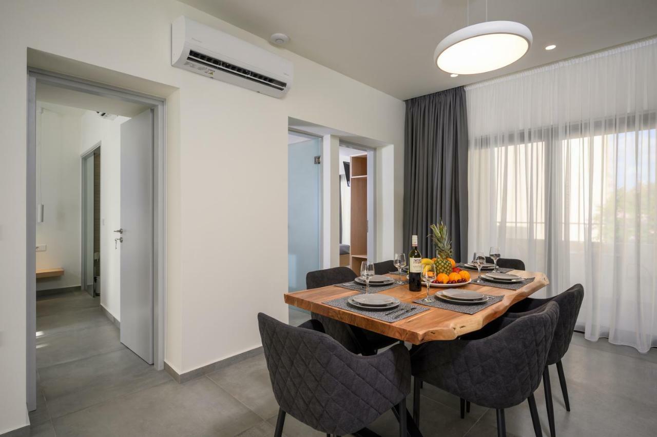 Athina Suites Luxury Suites Near The Sea Platanias Platanés Екстериор снимка